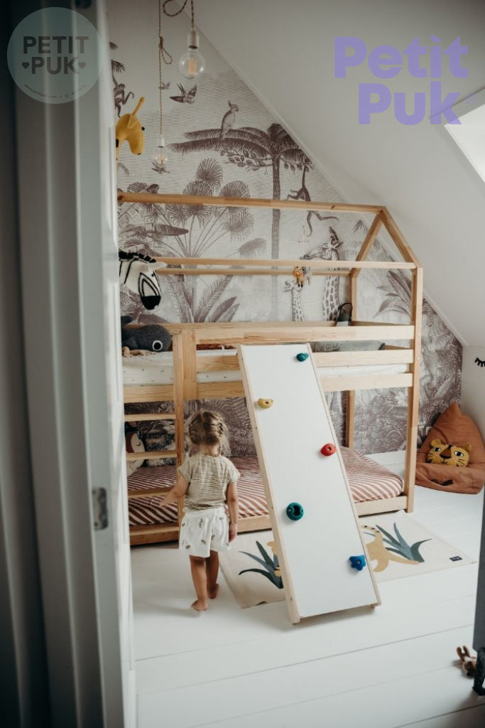 Kinderbed met lades