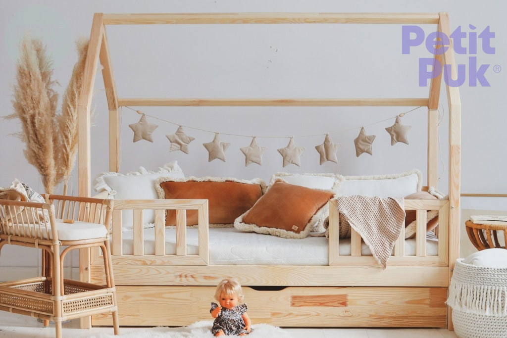 Kinderbed met lades