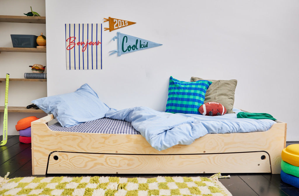 Express Toddler Bed With Pull-Out Drawer Guus Express