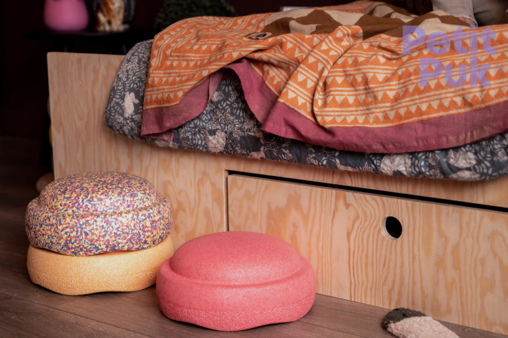 Express Toddler Bed With Pull-Out Sleepdrawer April Express